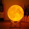 Đèn cảm biến Mặt trăng 3D size 13cm - Đế gỗ - anh 5
